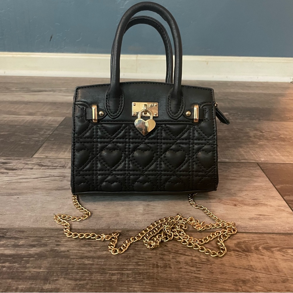 Black Heart Quilted Gold Hardware Mini Faux Leather Tote with Crossbody Chain